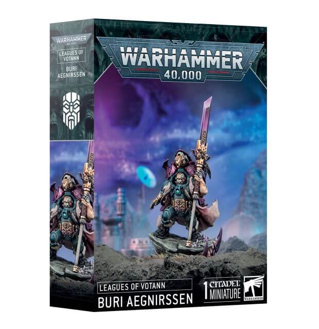 Warhammer 40,000 game box with miniature figures on a white background