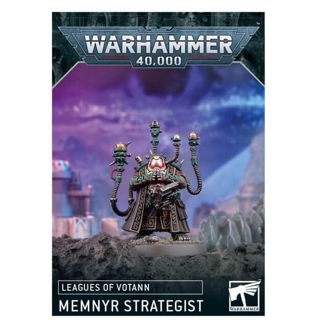 Warhammer 40,000 game box featuring a Memnyr Strategist figure with a futuristic landscape background.