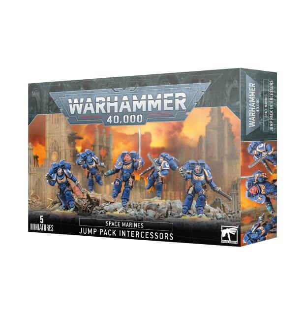 Box packaging for Warhammer 40,000 Space Marines Jump Pack Intercessors miniatures, showing five assembled marines in a dynamic pose against a fiery backdrop.