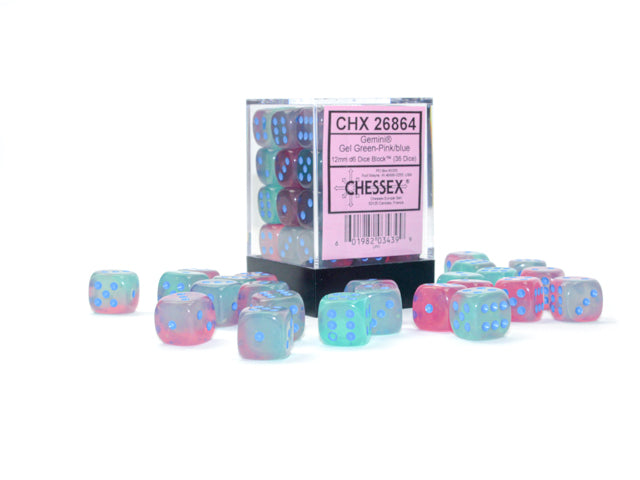 A close up of the Gemini Gel Green-Pink with blue 12mm d6 set on both in and out of the packaging.