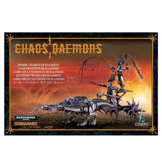 Packaging for Warhammer 40,000 Hedonites of Slaanesh Seeker Chariot of Slaanesh / Hellflayer, featuring a black and gray model with a mix of barbed weapons and hooks, with a fiery background.