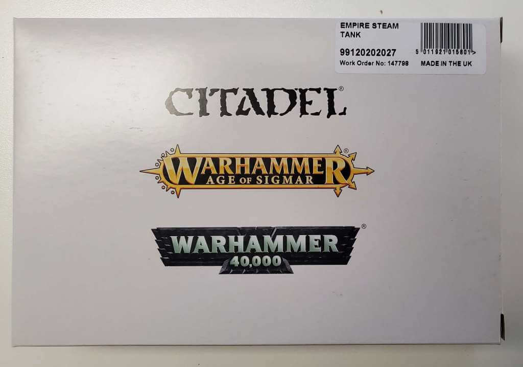 Packaging for Age of Sigmar Cities of Sigmar Steam Tank miniature kit featuring logos and product name.