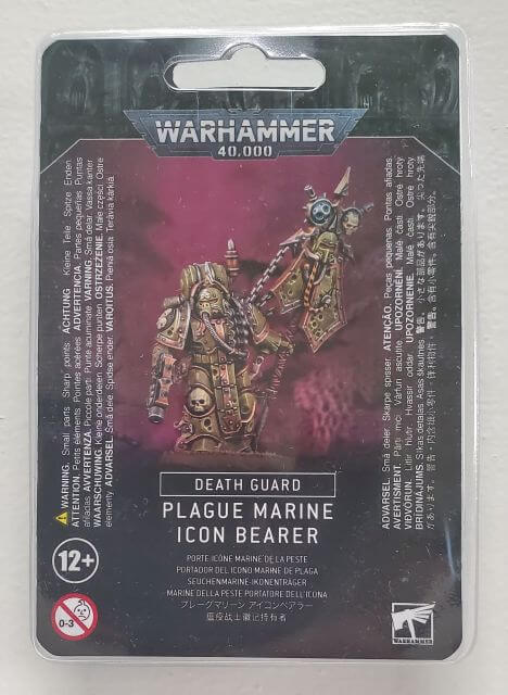 Packaging for the Warhammer 40,000 Death Guard Plague Marine Icon Bearer miniature, featuring the assembled and painted model on the front.
