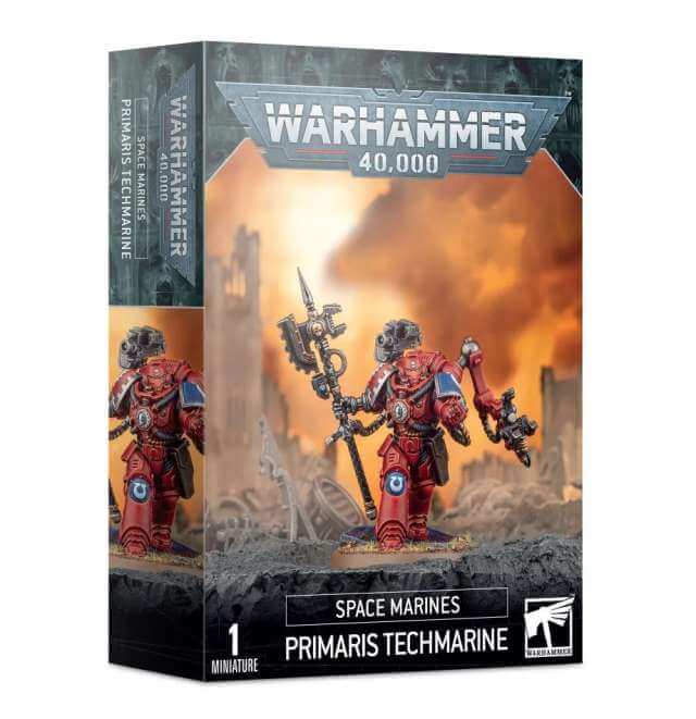 Product packaging for Warhammer 40,000 Space Marines Primaris Techmarine, featuring an illustration of the character on a space station backdrop.