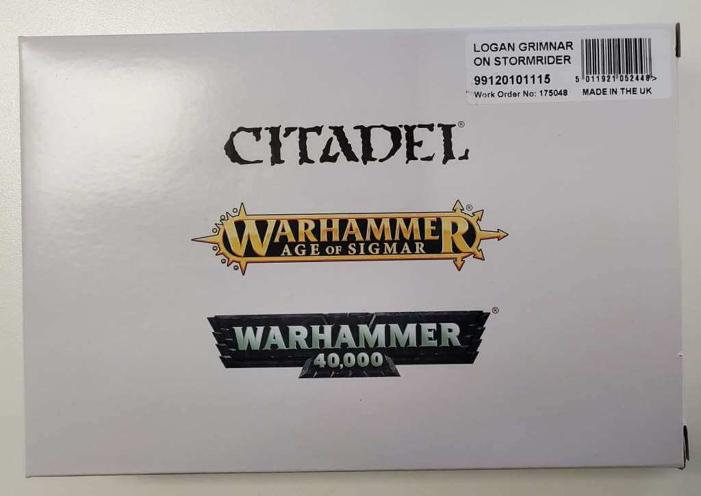 Packaging for 'Citadel Warhammer 40,000 Space Wolves Logan Grimnar on Stormrider' miniatures kit.