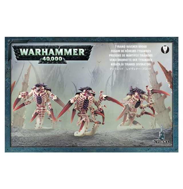 Box set of Tyranids Ravener Brood for Warhammer 40,000, showing three plastic models of raveners on 40mm round bases.